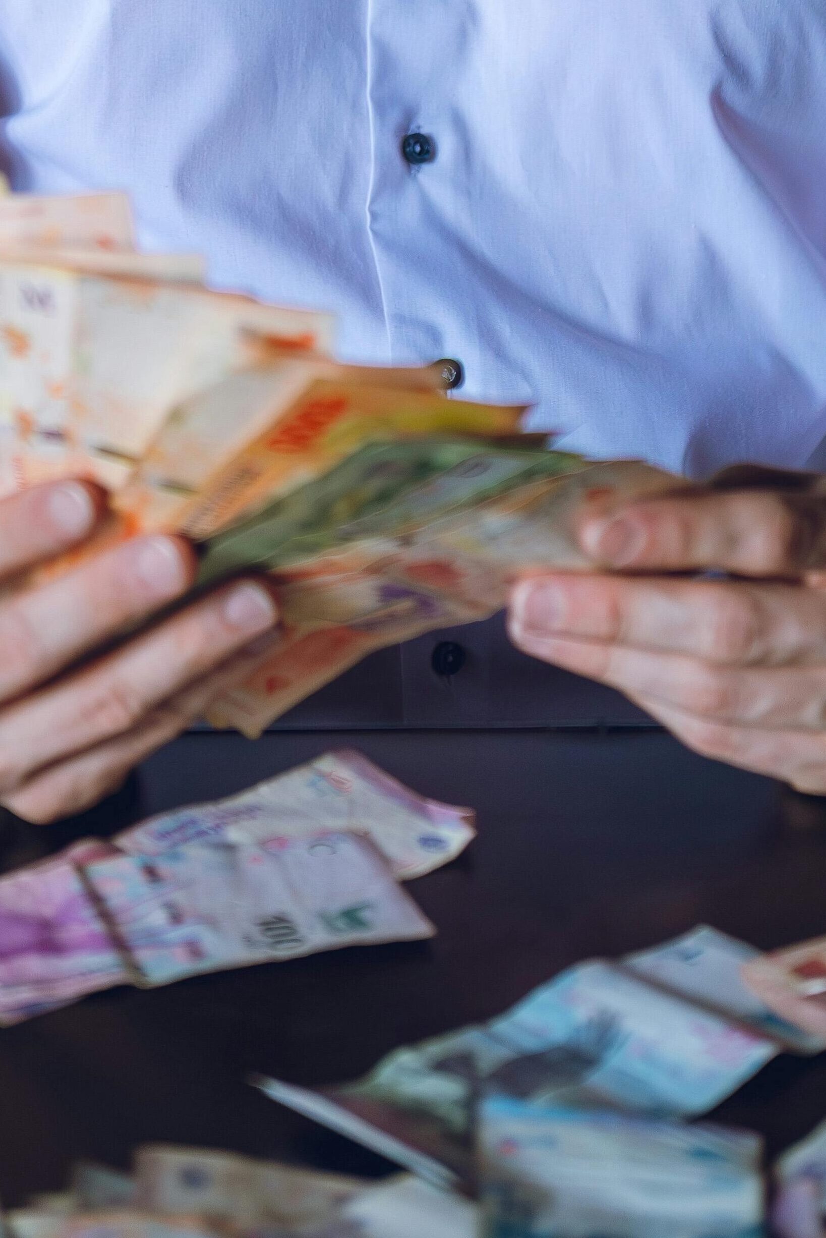 Mann der finanzielle Optionen hat — Freiheit durch bewussten Vermögensaufbau