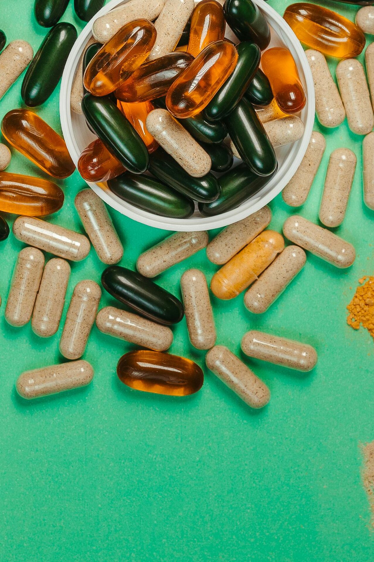 Supplements für Sporternährung Männer ab 40 — Whey, Kreatin, Elektrolyte